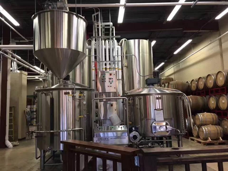 豪鲁精酿啤酒厂设备