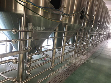 精酿华体(中国)底部细节