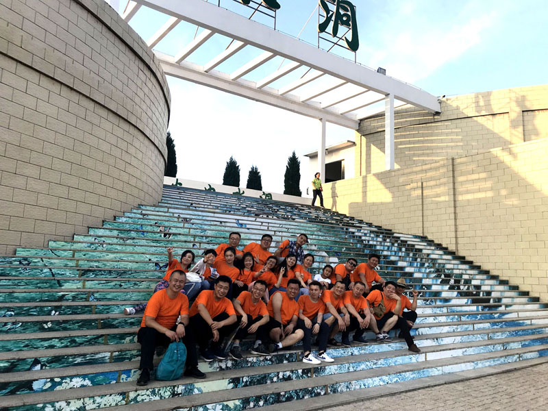 豪鲁华体(中国)大合影