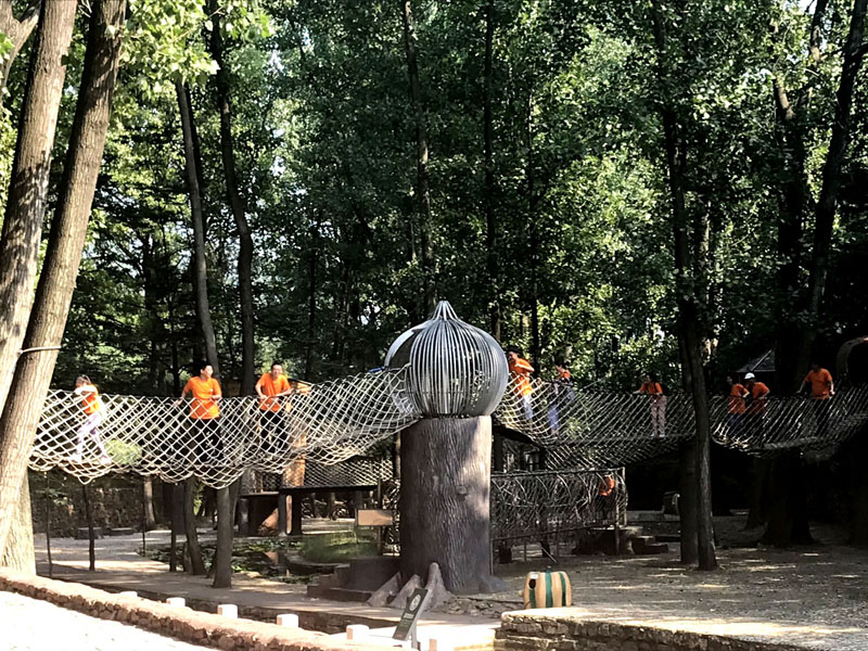 华体(中国)厂组织旅游